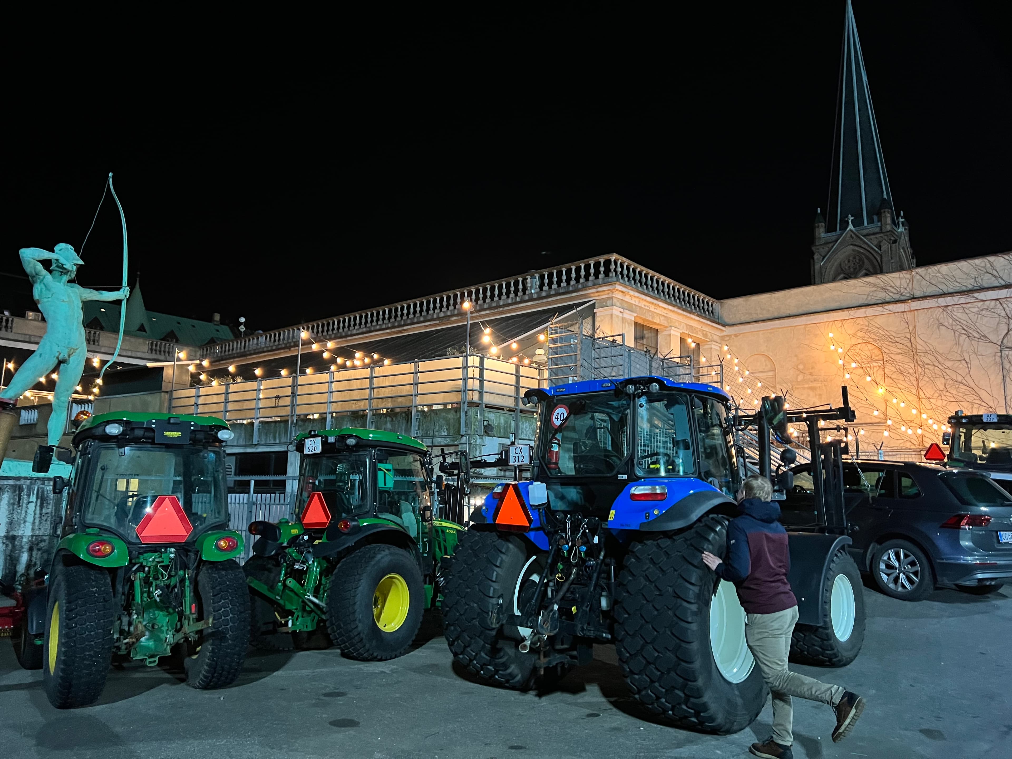 image of a tractor